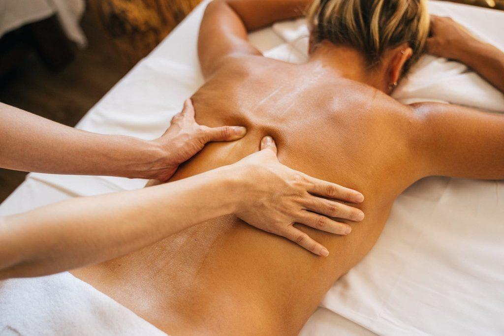 imgi_453_a-person-massaging-a-clients-bare-back-1024x683.jpg